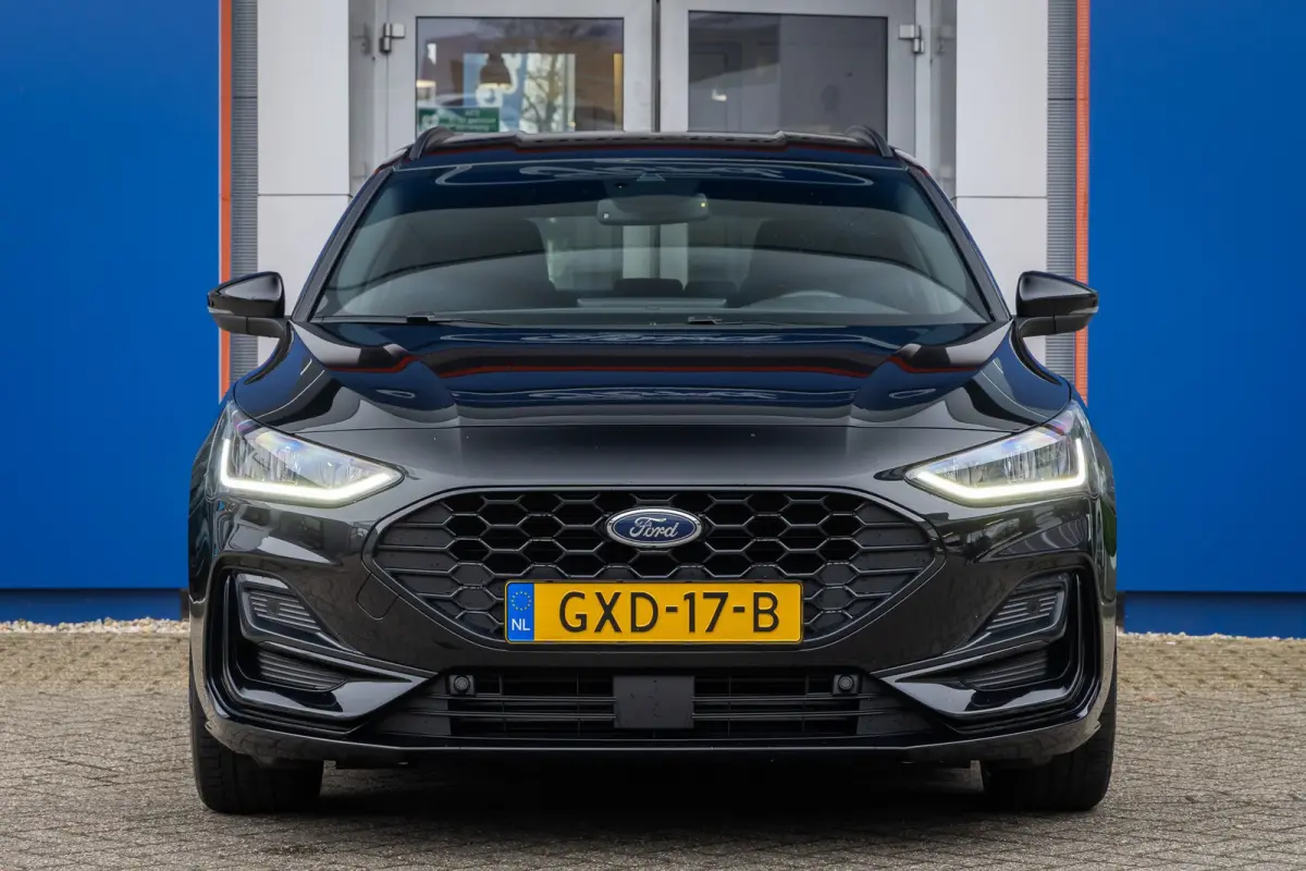 1.0 EcoBoost Hybrid ST Line | 155pk! | Stoel/stuur/voorruit verwarming | Apple Carplay/Android Auto | Navi | Cruise control | Apple Carplay/Android Auto|telefoonintegratie premium | Cruise c