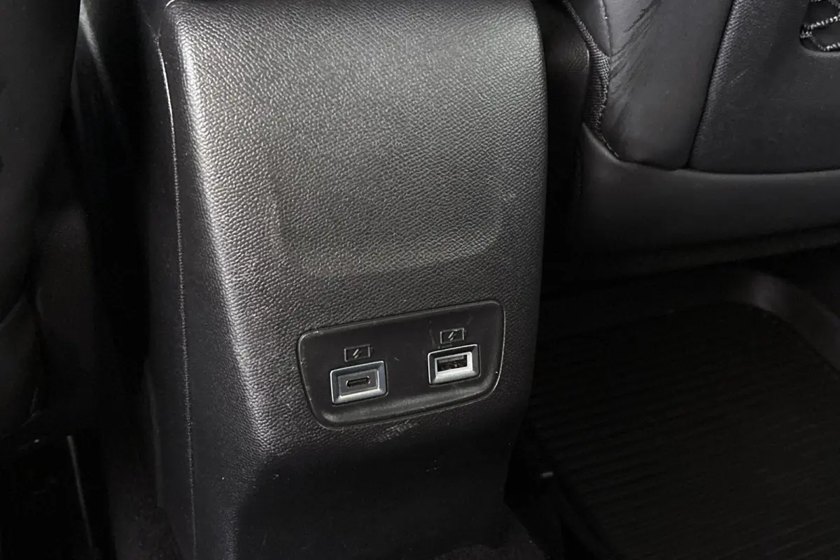 1.2 Hybrid 100 e-DCS6 GT Dodehoek Apple Carplay Adaptive Cruise