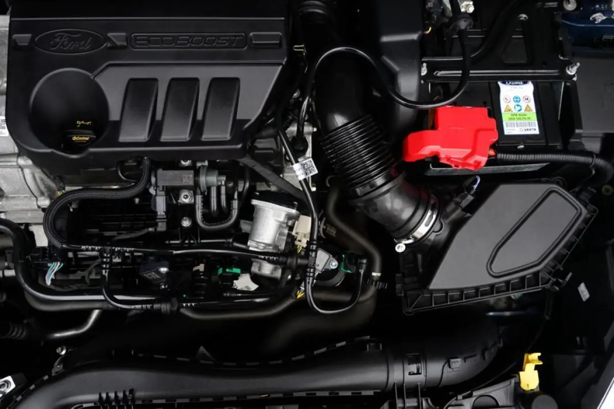 1.0 EcoBoost Titanium, NL, clima, PDC, cruise