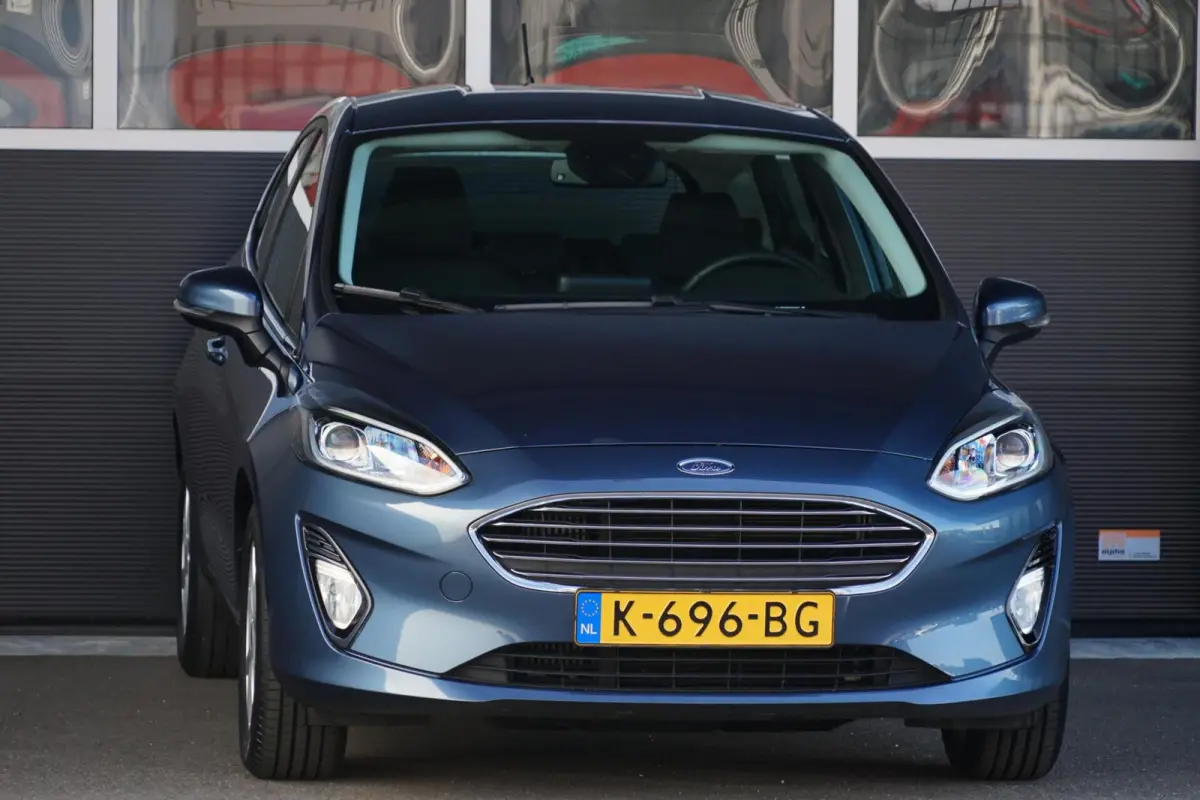 1.0 EcoBoost Titanium, NL, clima, PDC, cruise