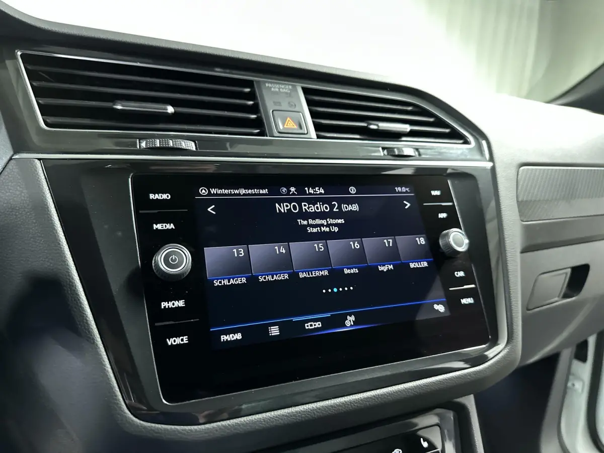 1.5 TSI R-Line Business+ Automaat | Trekhaak | IQ Light