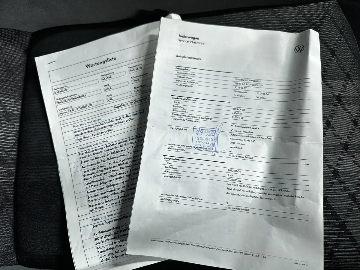 1.5 TSI R-Line Business+ Automaat | Trekhaak | IQ Light