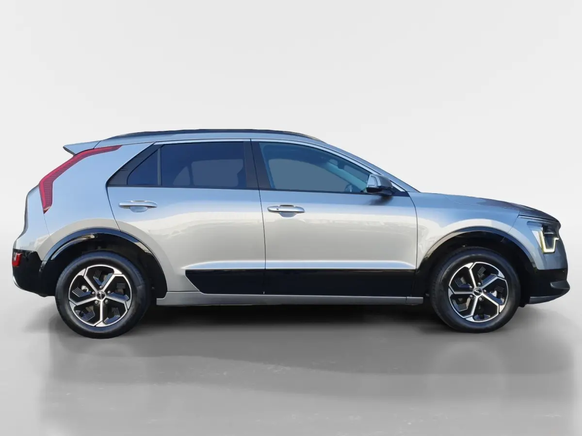 1.6 GDi Hybrid DynamicPlusLine | Informeer naar beschikbaarheid | Schuifdak | NU MET €3.000 inruilpremie en €1000 voorraadvoordeel!