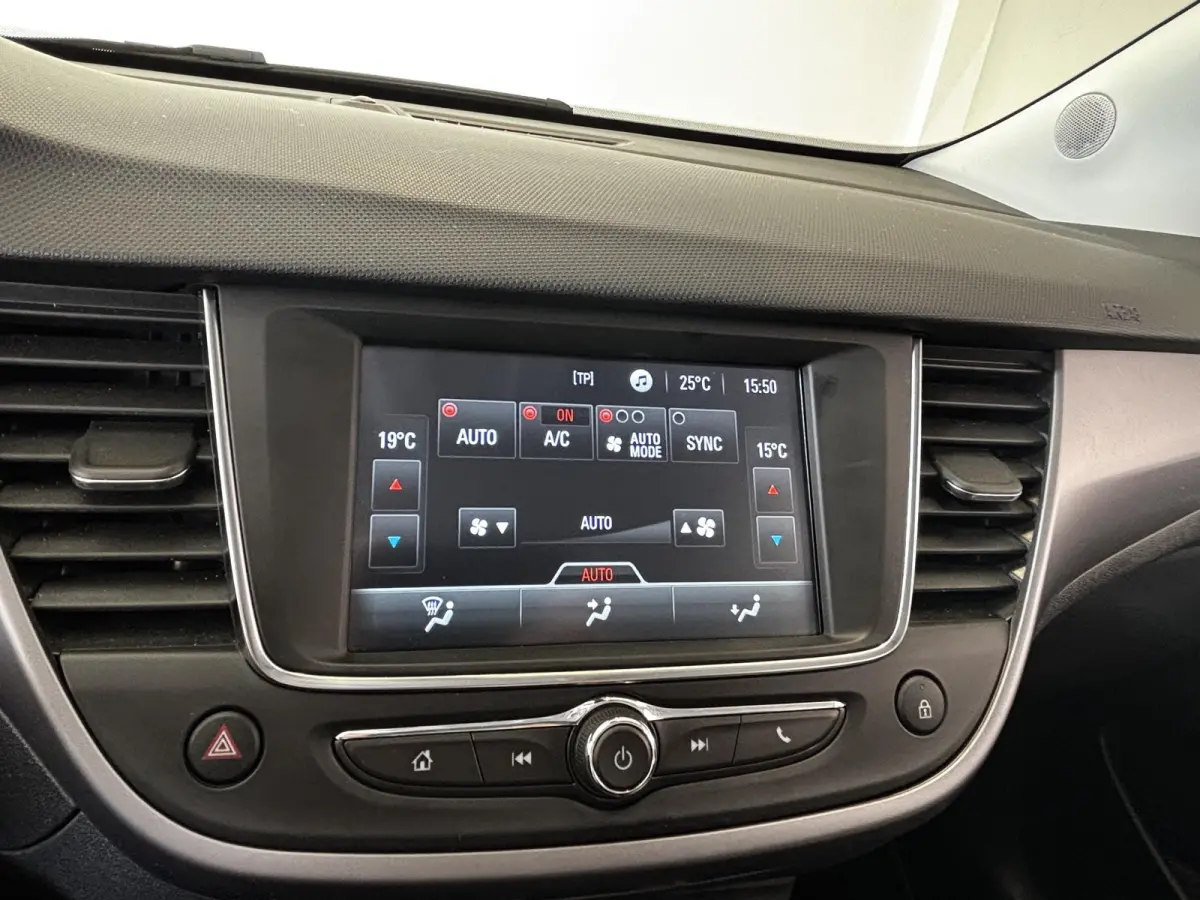 1.2 Turbo Elegance | Climate Control | Achteruitrijcamera | Stoel- en stuurverwarming | Apple CarPlay / Android auto |