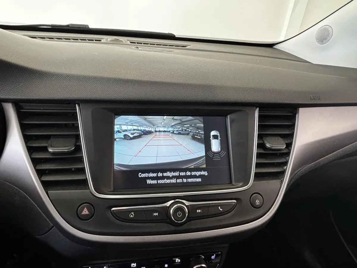 1.2 Turbo Elegance | Climate Control | Achteruitrijcamera | Stoel- en stuurverwarming | Apple CarPlay / Android auto |