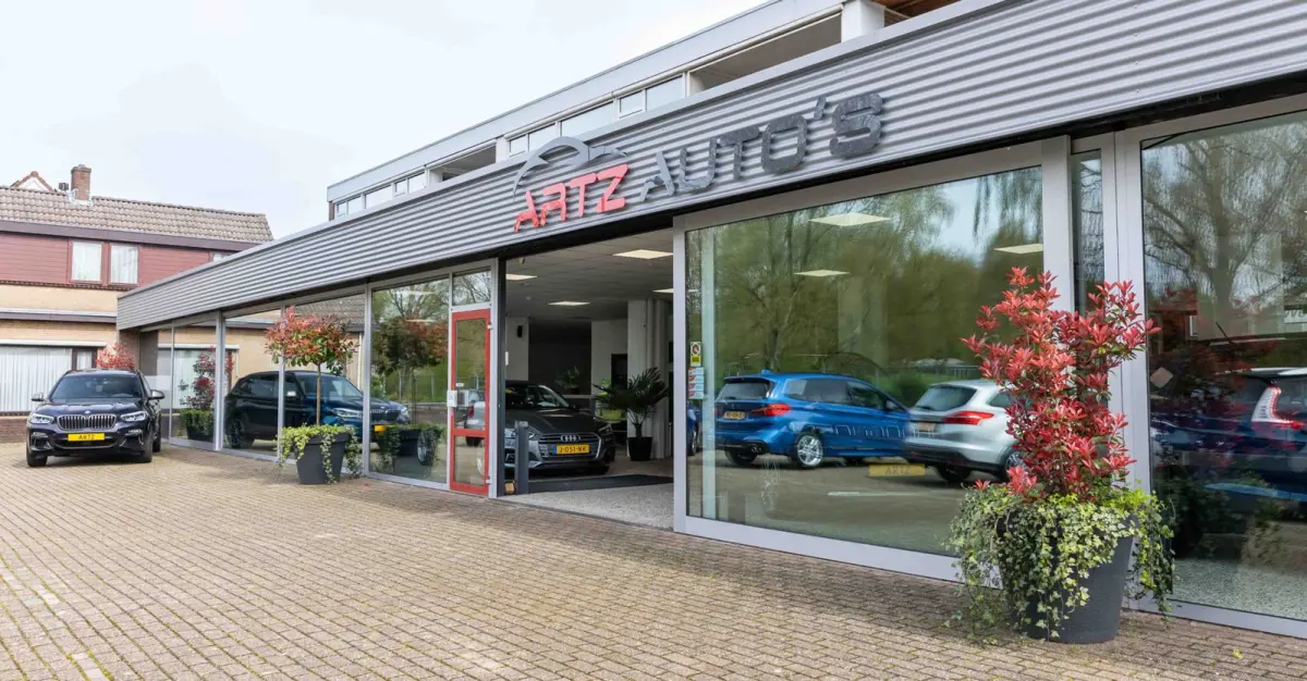 1.3 MHEV Xtronic Premium l H.U.D l 360 l Pano l Parelmoer lak
