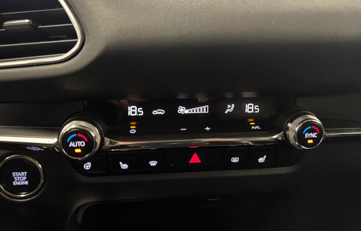 2.0 e-SkyActiv-X M Hybrid Luxury Trekhaak 1e Eigenaar Leer