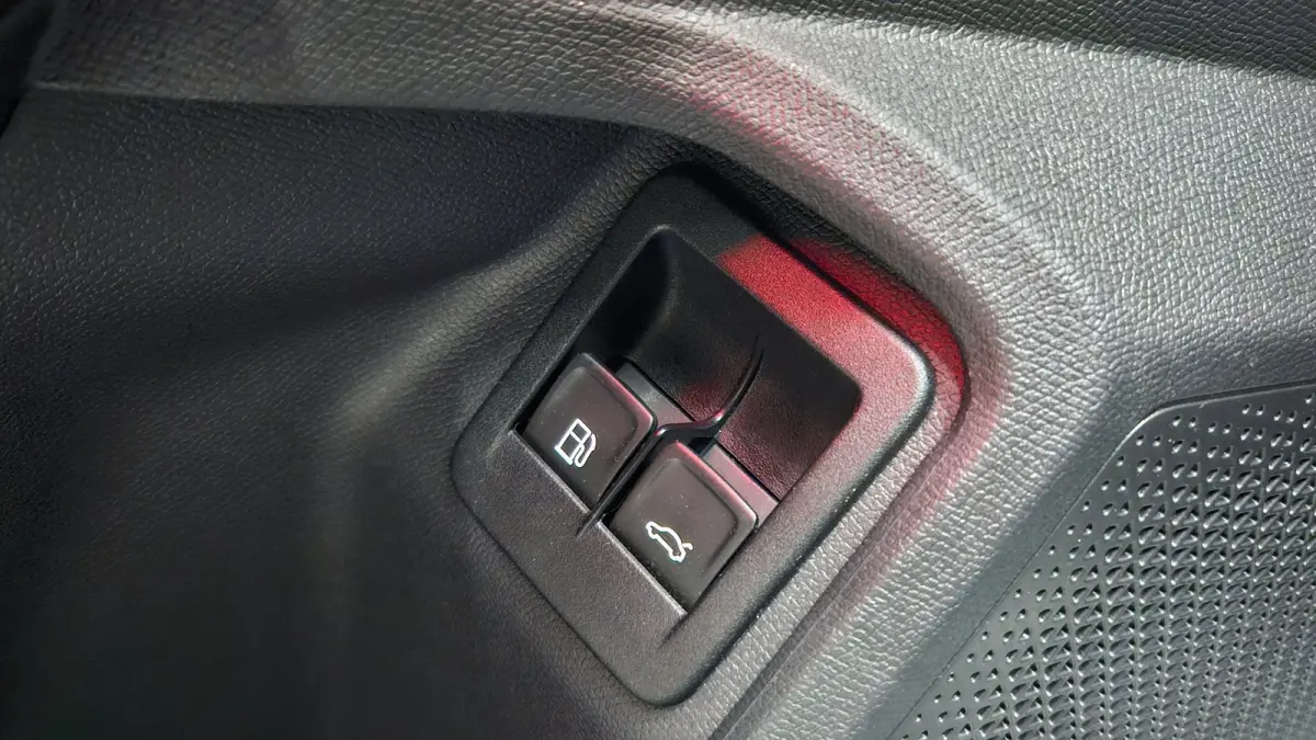 1.4 e-Hybrid VZ Perf.| 245 PK | Pano| 360°| Matrix | Keyless | Memory | Leder | 12” Navi