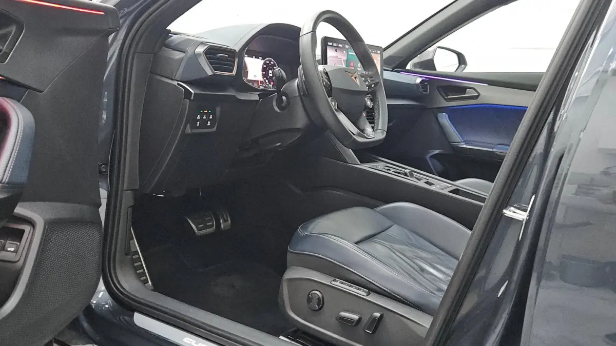 1.4 e-Hybrid VZ Perf.| 245 PK | Pano| 360°| Matrix | Keyless | Memory | Leder | 12” Navi