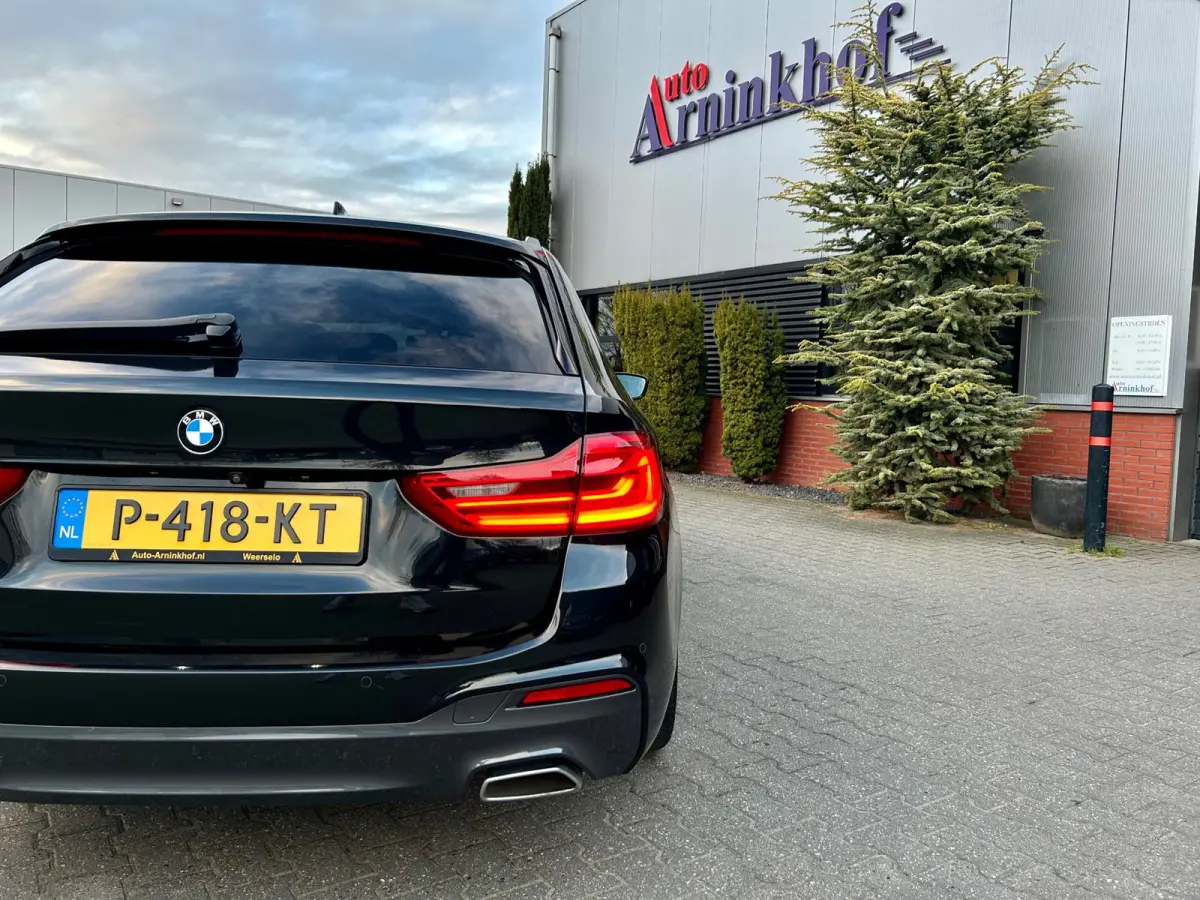 530i xDrive High Executive , Pano,