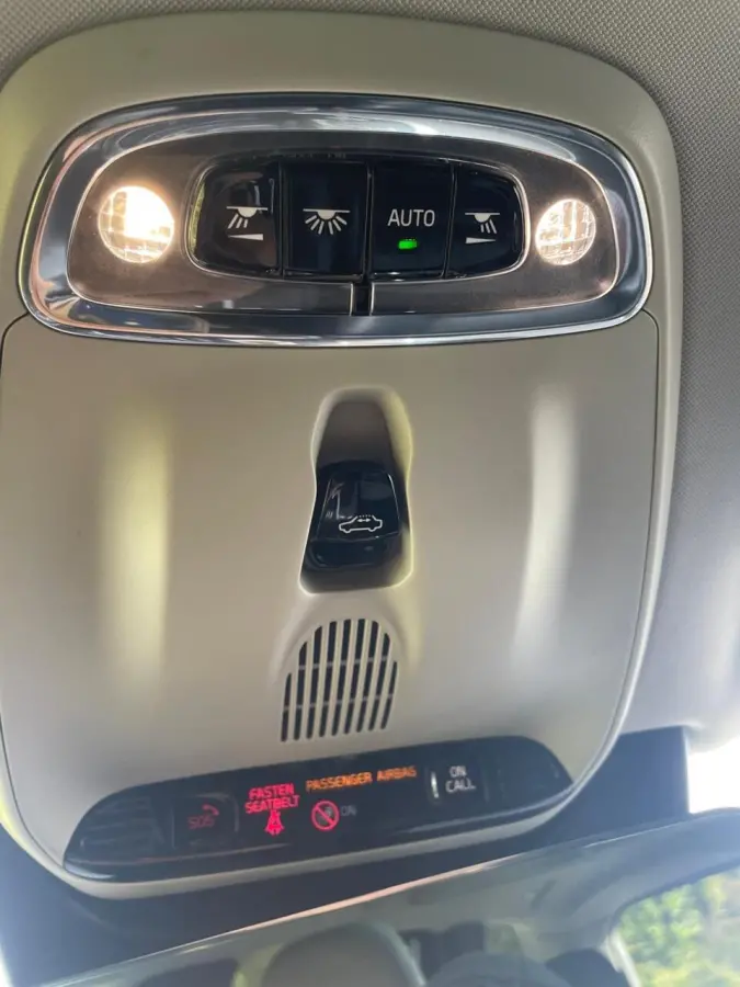2.0 T8 Twin Engine AWD Momentum