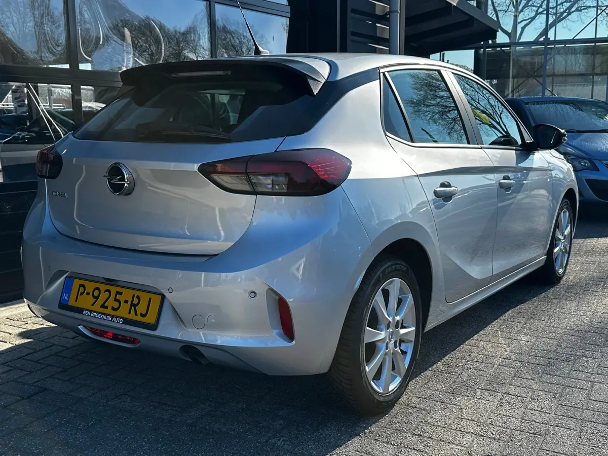 1.2 100 PK Edition | NAVIGATIE + APPLE CARPLAY/ANDROID AUTO| CAMERA + PARKEERSENSOREN| CRUISE CONTROL| DAB|