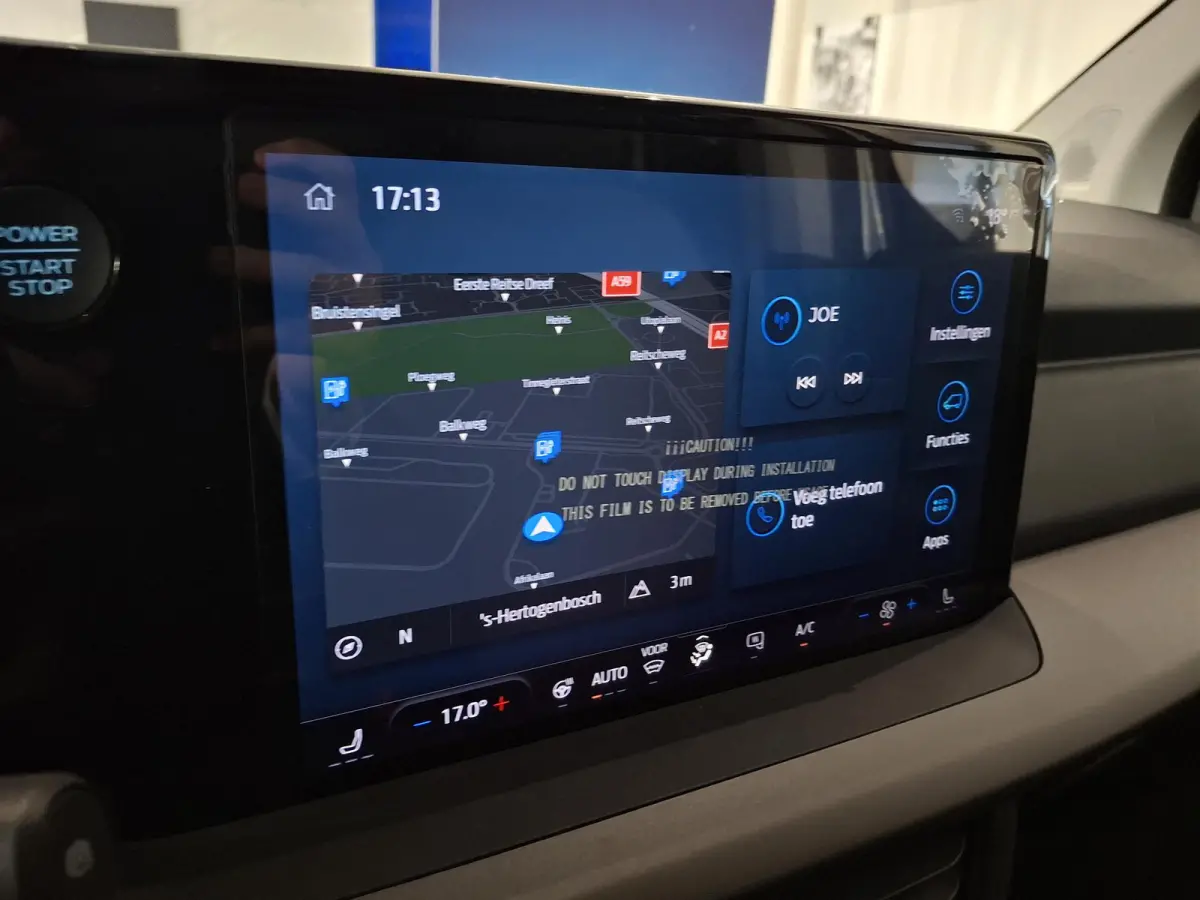 Limited 44 kWh TE BESTELLEN ! | TREKHAAK | LAADVLOERBESCHERMING | LED LAADRUIMTEVERLICHTING | ELEKTRISCH VERWARMBARE VOORRUIT | NAVIGATIE | ADAPTIEVE CRUISE CONTROL |