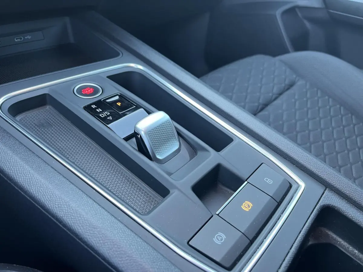 EcoTSI FR AUTOMAAT LED+EL. TREKHAAK+CARPLAY