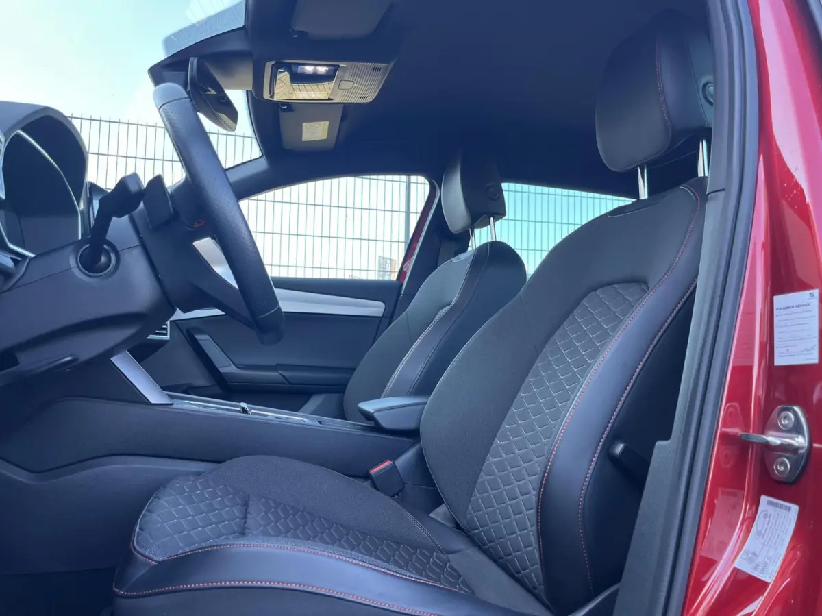 EcoTSI FR AUTOMAAT LED+EL. TREKHAAK+CARPLAY
