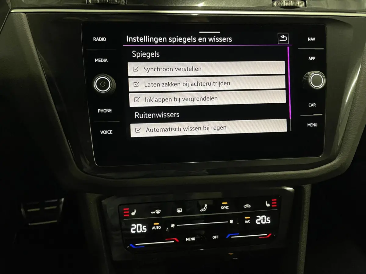 1.4 TSI eHybrid R-Line Black Style/ Cam/ Leder/ IQ LED/ Memory