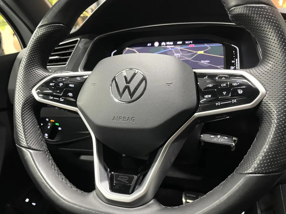 1.4 TSI eHybrid R-Line Black Style/ Cam/ Leder/ IQ LED/ Memory