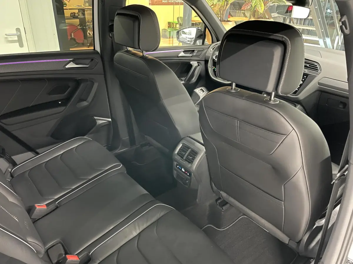 1.4 TSI eHybrid R-Line Black Style/ Cam/ Leder/ IQ LED/ Memory