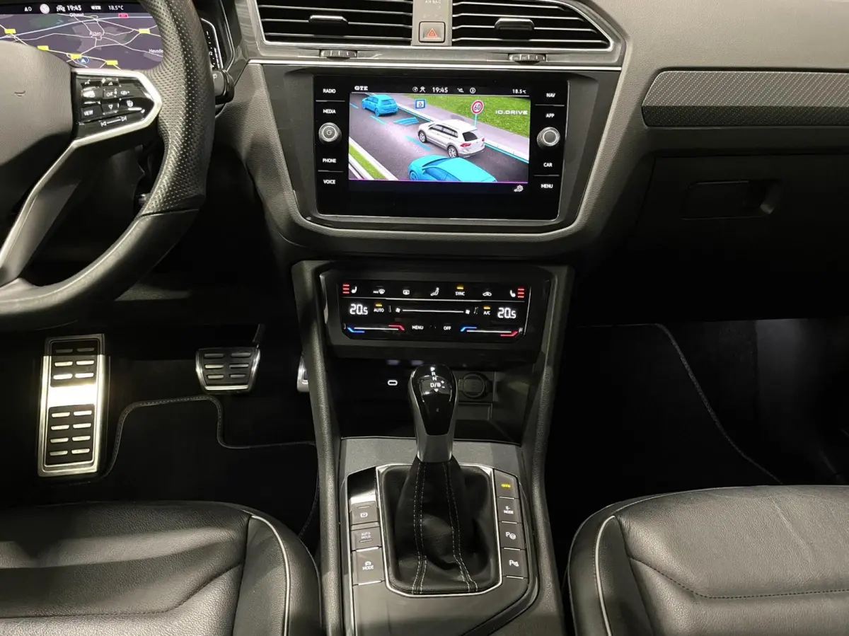 1.4 TSI eHybrid R-Line Black Style/ Cam/ Leder/ IQ LED/ Memory