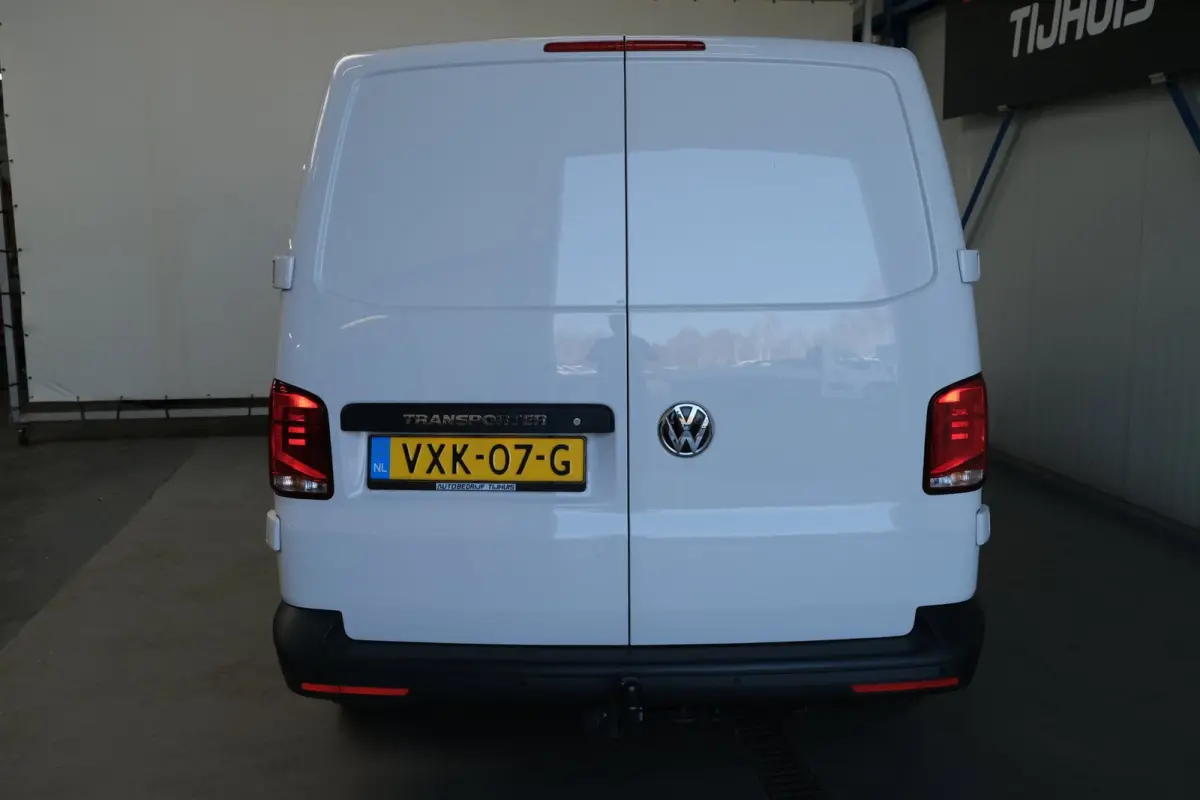 2.0 TDI L2H1 28 > Schade <