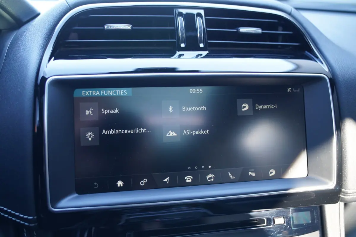 3.0 S/C S AWD 35t | Panorama | Meridian | Achterbankverwarming | Carplay | Stuurwielverwarming