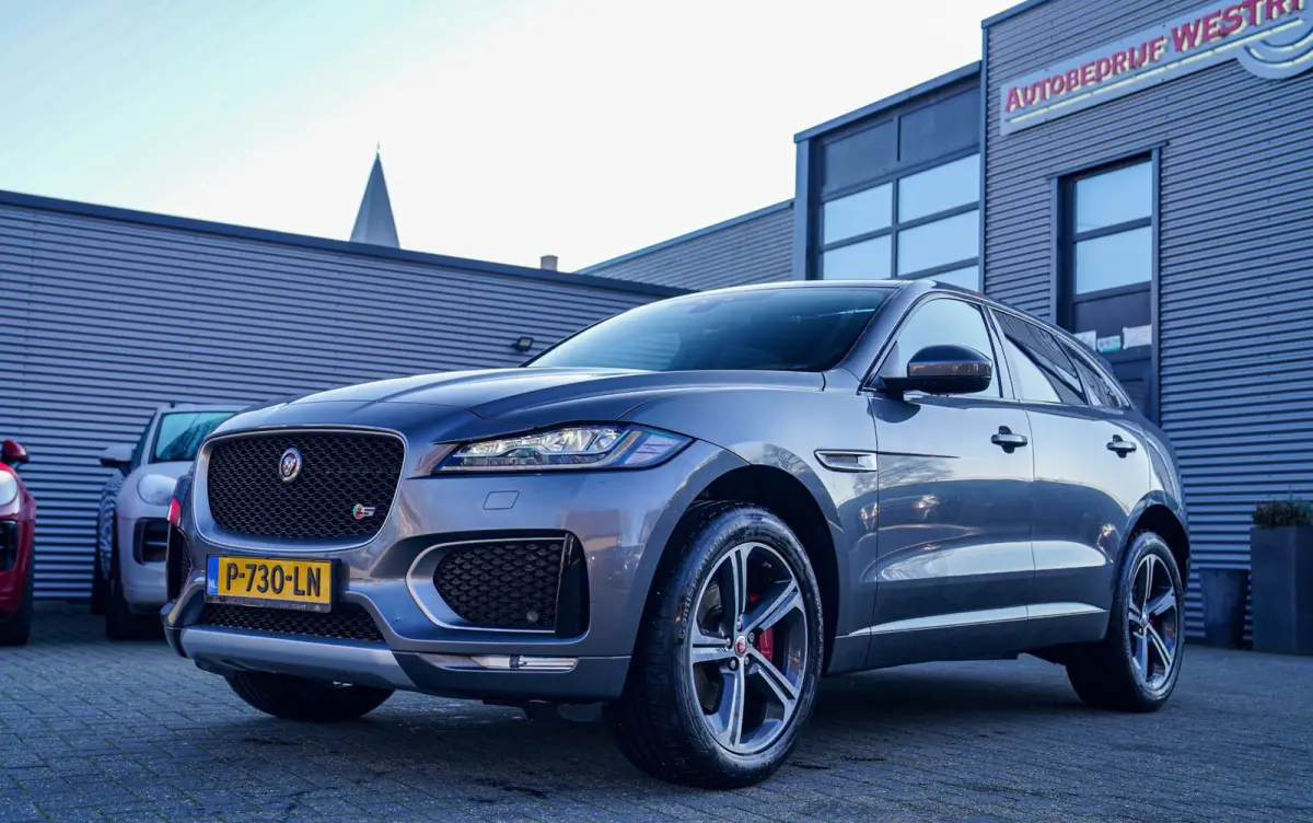 3.0 S/C S AWD 35t | Panorama | Meridian | Achterbankverwarming | Carplay | Stuurwielverwarming