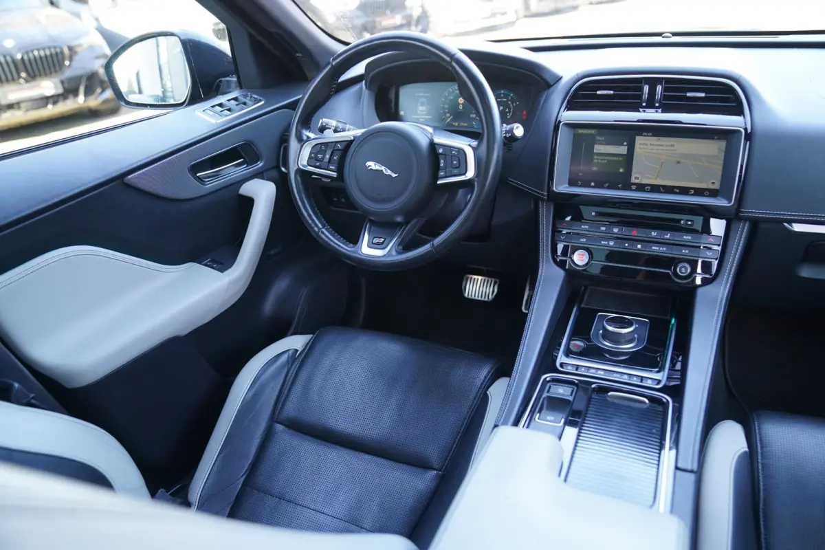 3.0 S/C S AWD 35t | Panorama | Meridian | Achterbankverwarming | Carplay | Stuurwielverwarming