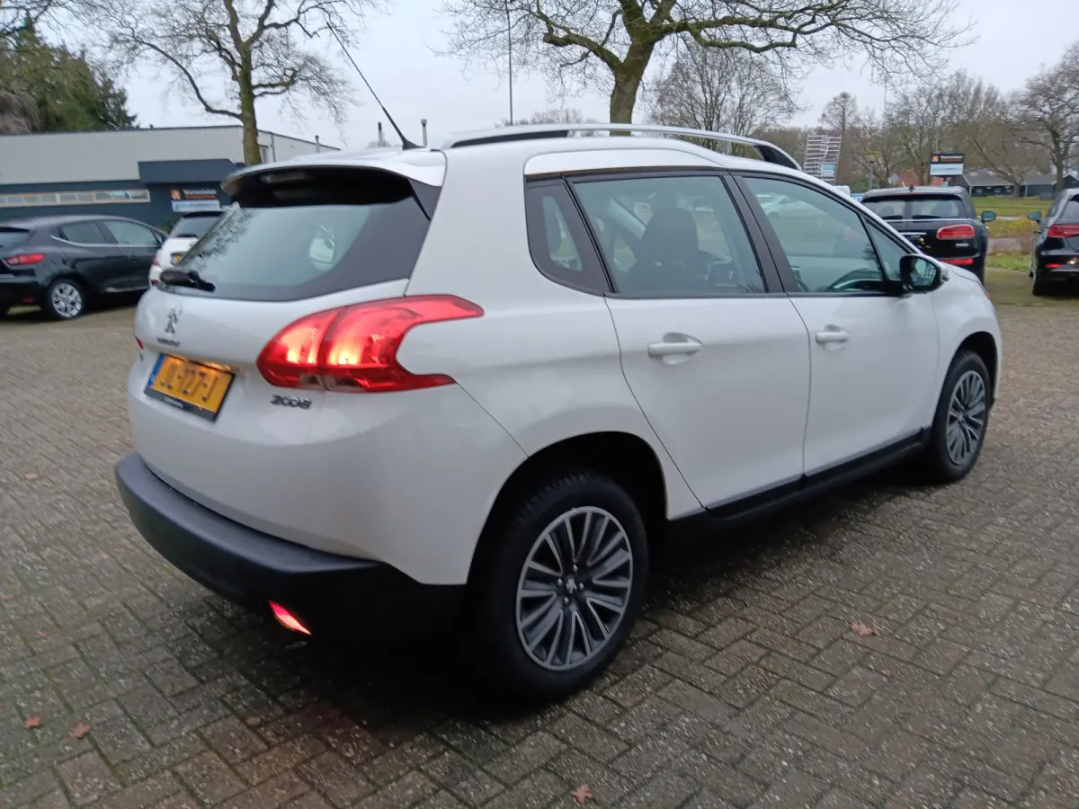 1.2 PureTech Blue Lion,Automaat,PDC,Cruise,Nieuwstaat,Dealeronderhouden
