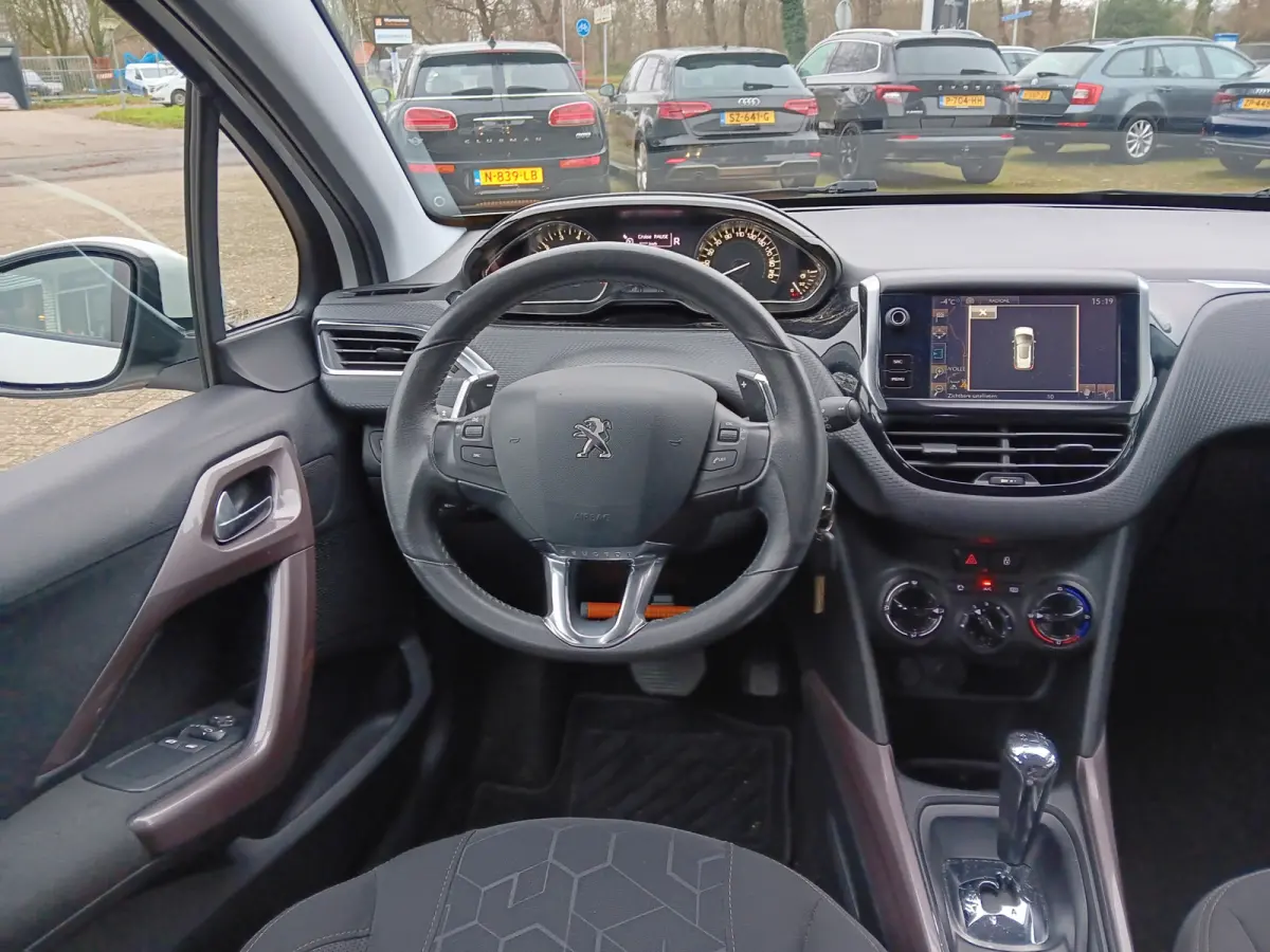 1.2 PureTech Blue Lion,Automaat,PDC,Cruise,Nieuwstaat,Dealeronderhouden