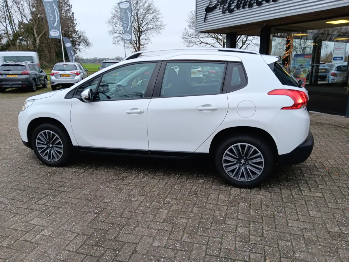 1.2 PureTech Blue Lion,Automaat,PDC,Cruise,Nieuwstaat,Dealeronderhouden