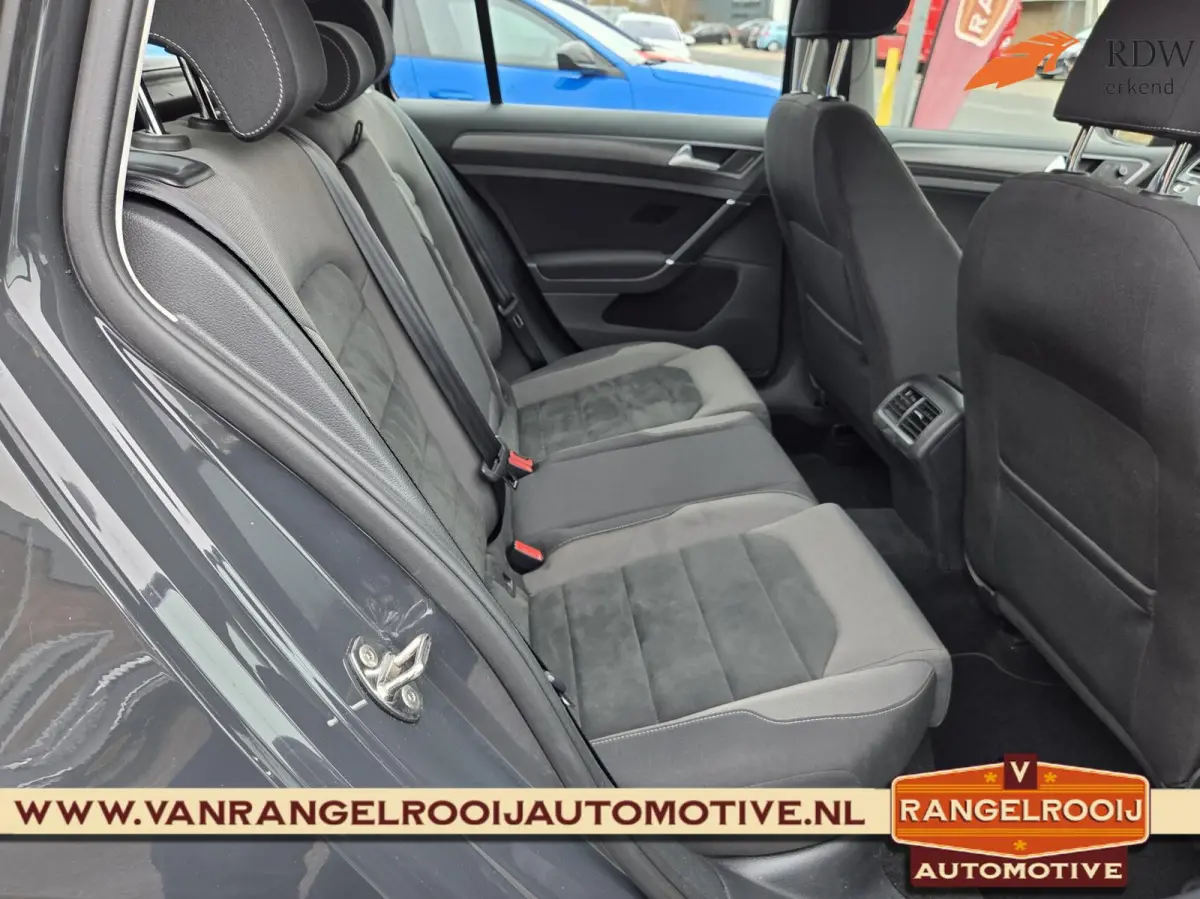 1.0 TSI Comfortline Business
