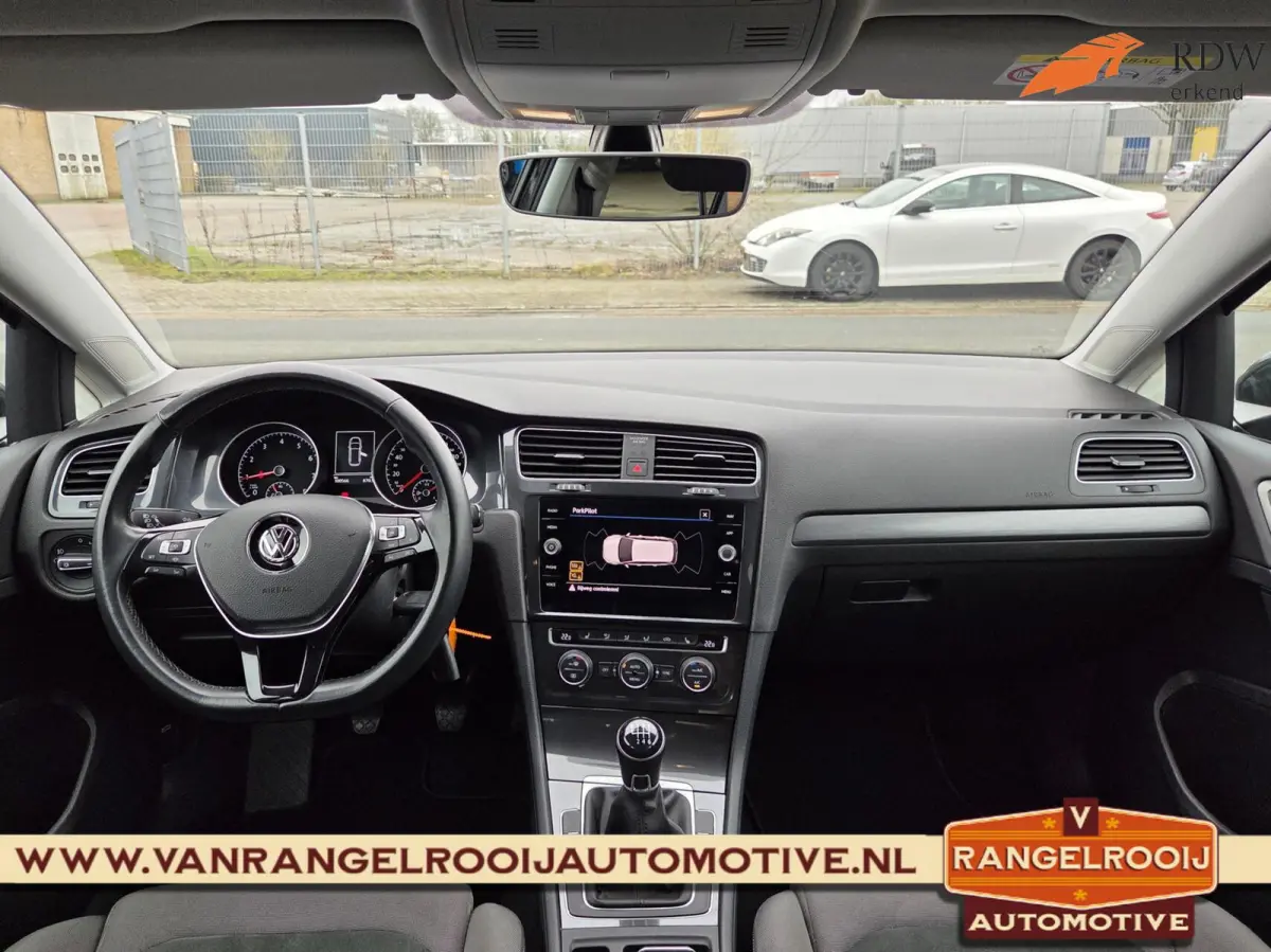 1.0 TSI Comfortline Business