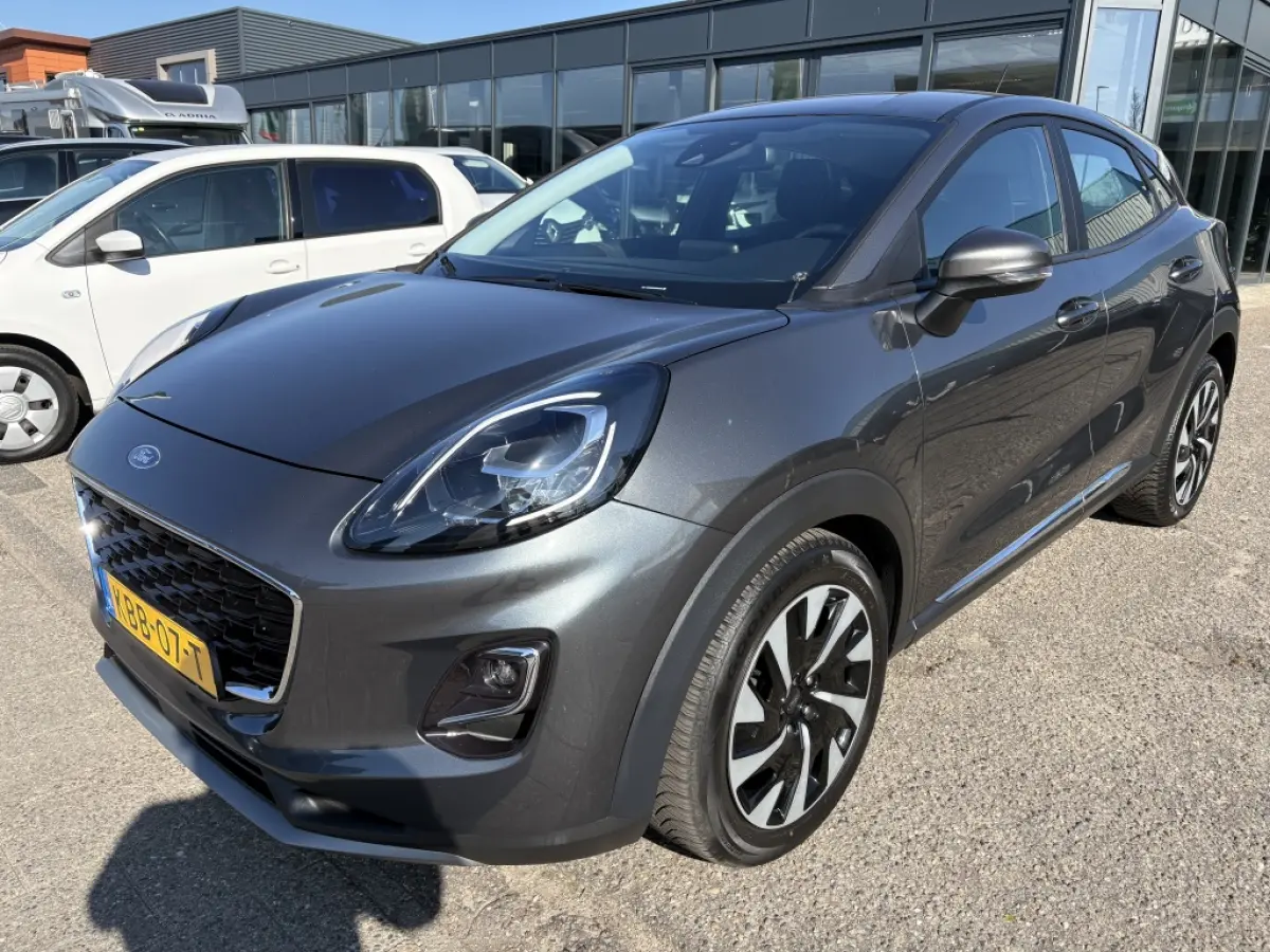 1.0 EcoBoost Hybride Titanium