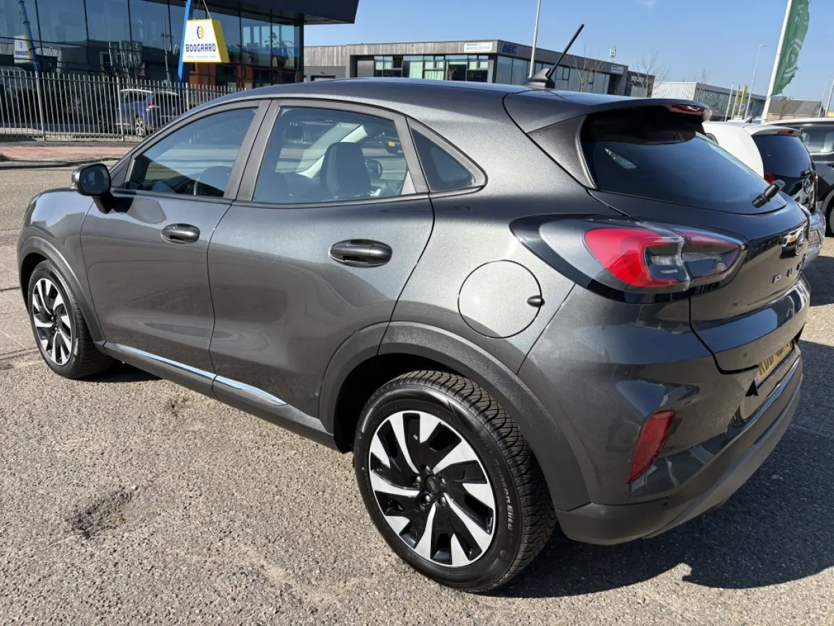 1.0 EcoBoost Hybride Titanium