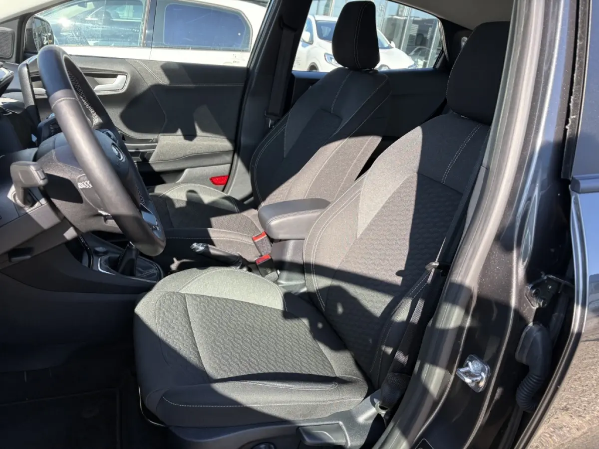 1.0 EcoBoost Hybride Titanium