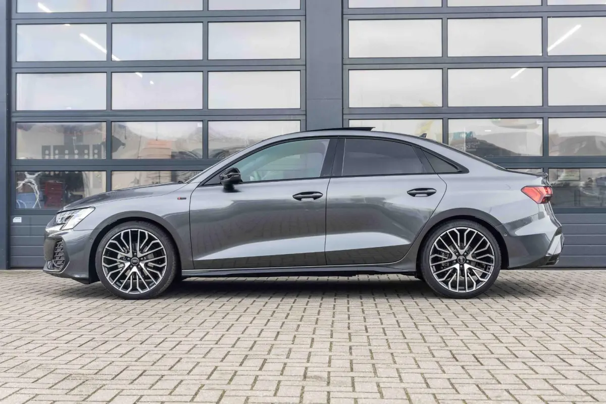 35 TFSI 150pk S-tronic S Edition | Panoramadak | 19" Velgen | SONOS