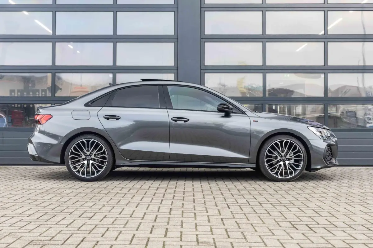 35 TFSI 150pk S-tronic S Edition | Panoramadak | 19" Velgen | SONOS