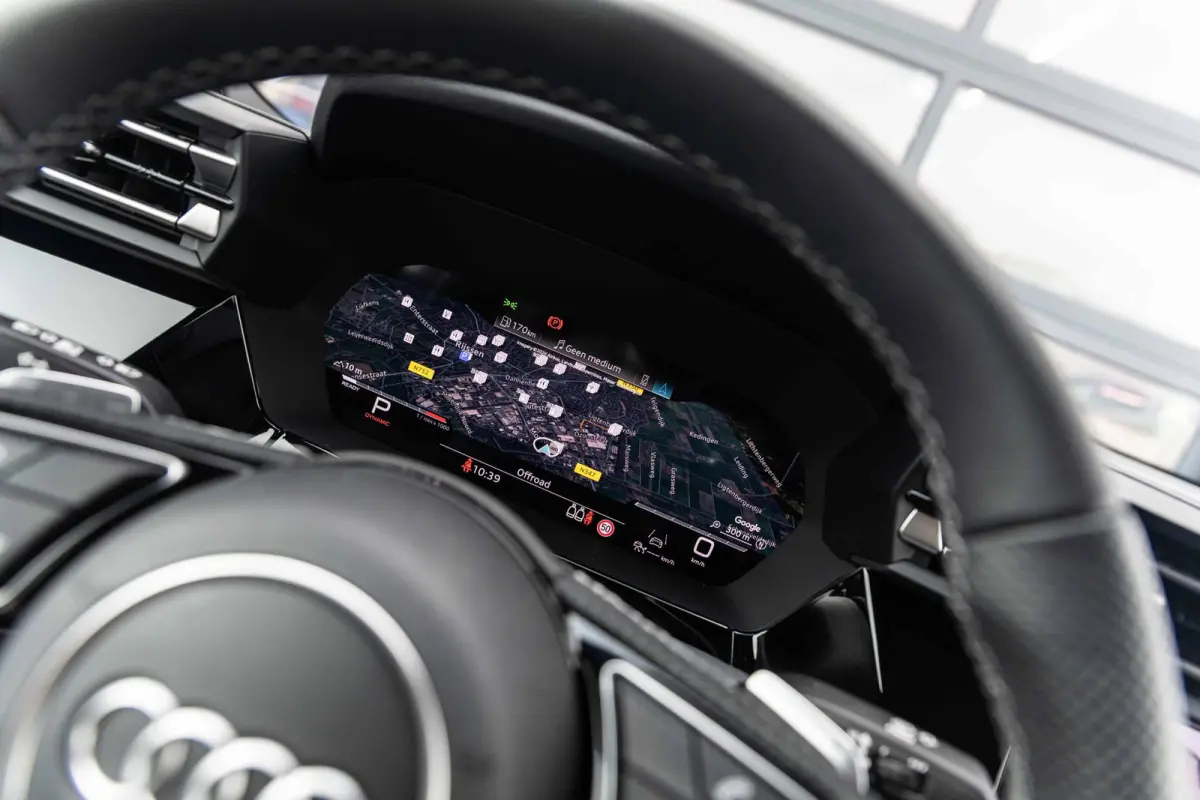 35 TFSI 150pk S-tronic S Edition | Panoramadak | 19" Velgen | SONOS