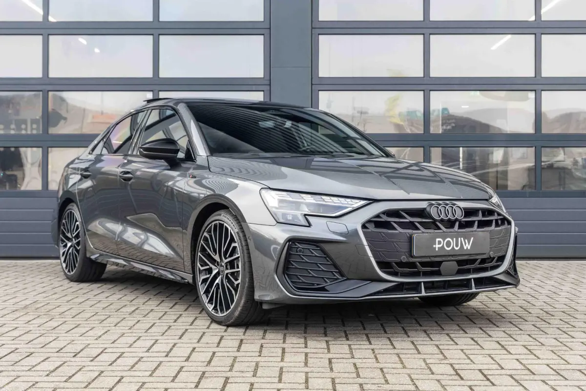 35 TFSI 150pk S-tronic S Edition | Panoramadak | 19" Velgen | SONOS