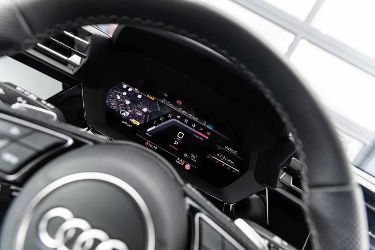 35 TFSI 150pk S-tronic S Edition | Panoramadak | 19" Velgen | SONOS