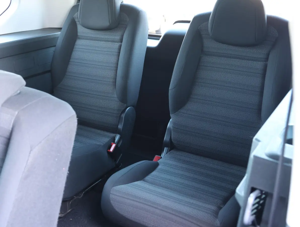 110pk L2H1 Edition UNIEK! | 1ste eigenaar | Camera | 7 persoons | Stuurverwarming | Navigatie | Airco | Geschikt Camper kit