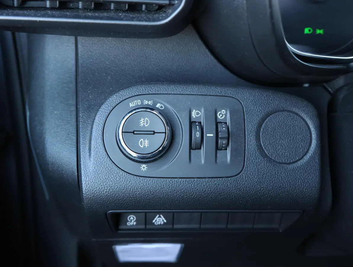 110pk L2H1 Edition UNIEK! | 1ste eigenaar | Camera | 7 persoons | Stuurverwarming | Navigatie | Airco | Geschikt Camper kit