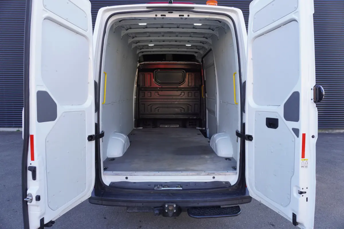 35 177pk RWD L3H3/L2H2 3500kg Trekgewicht Trekhaak Apple Carplay Camera Cruise control Navigatie Tacho