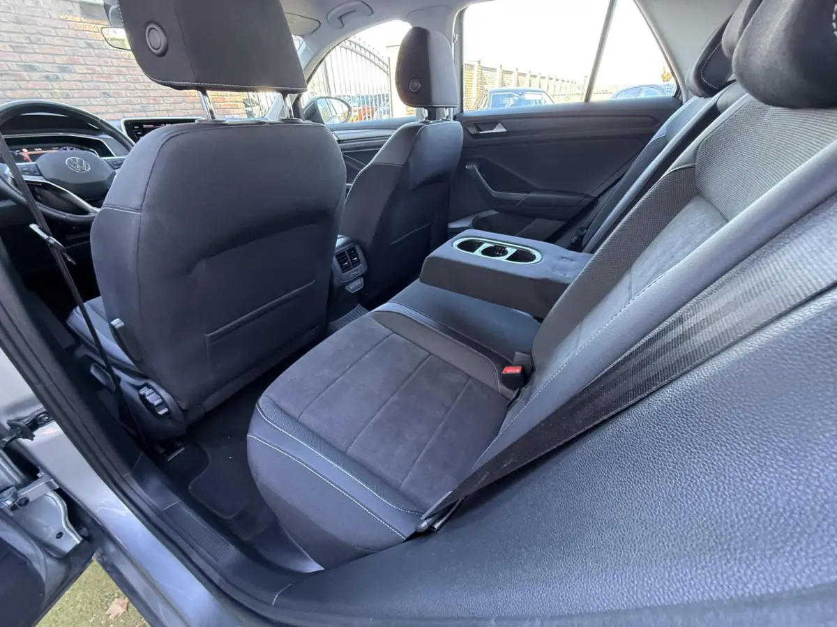 1.5 TSI DSG 150pk Acc-Camera-CarPlay-IQ_Light-Navi
