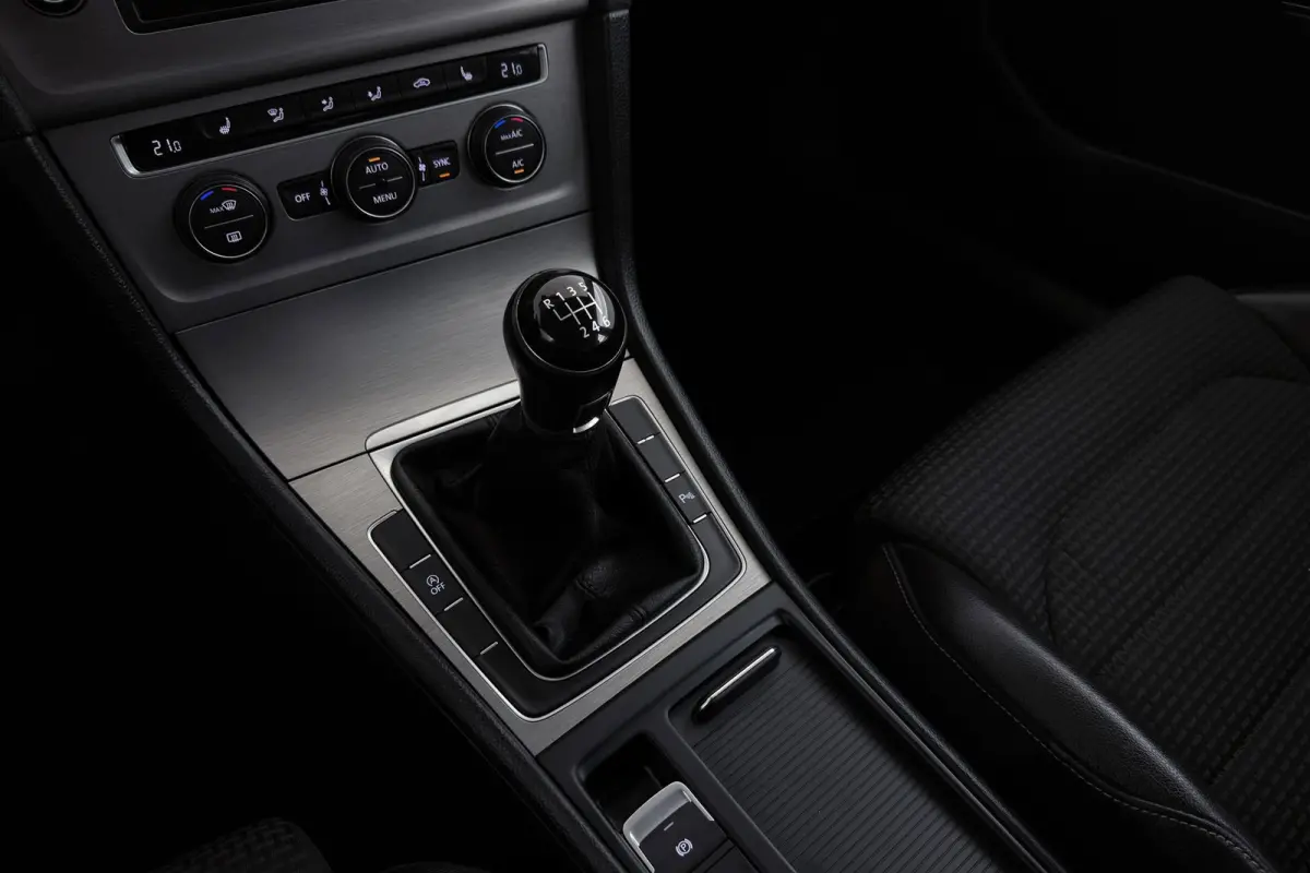 1.4 TSI Connected Series R-Line | Trekhaak | Stoelverwarming | Navigatie | Sportstoelen |