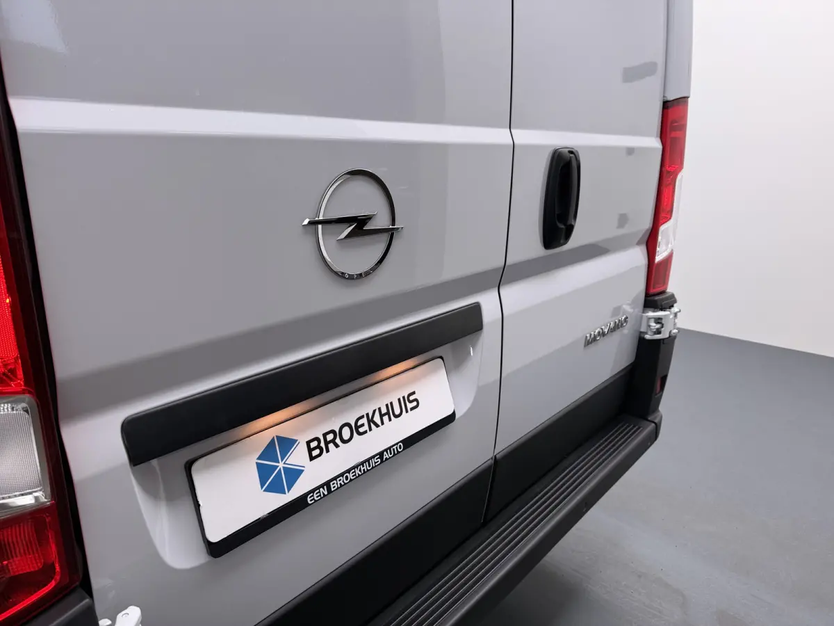35 L2H2 BlueHDI 140pk Automaat | NIEUW BPM VRIJ | CAMERA | CARPLAY | PDC | AIRCO |