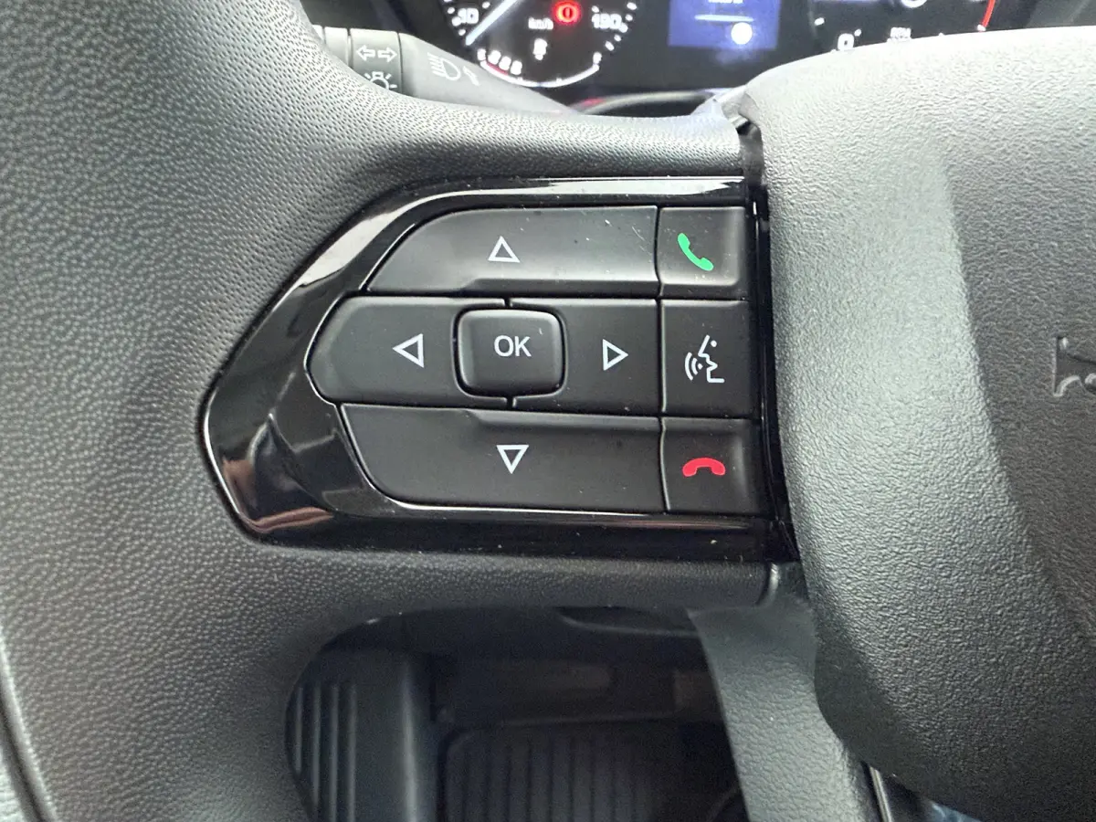 35 L2H2 BlueHDI 140pk Automaat | NIEUW BPM VRIJ | CAMERA | CARPLAY | PDC | AIRCO |