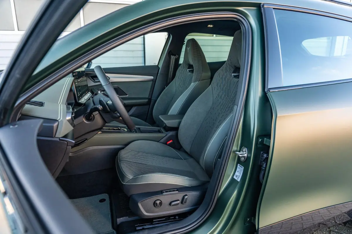 1.5 TSI e-Hybrid 272pk VZ Tribe Edition | Panoramadak | Trekhaak