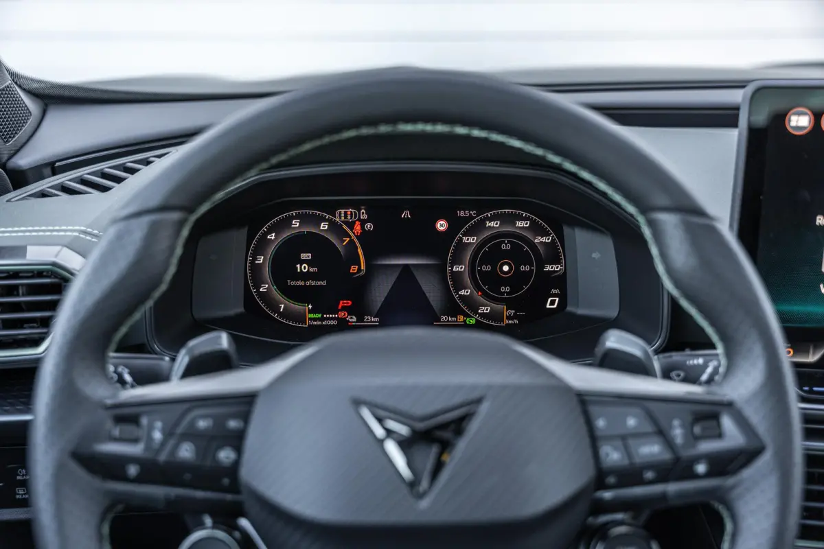 1.5 TSI e-Hybrid 272pk VZ Tribe Edition | Panoramadak | Trekhaak