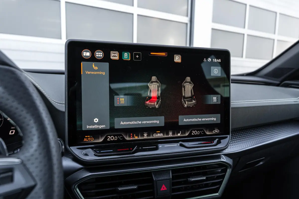 1.5 TSI e-Hybrid 272pk VZ Tribe Edition | Panoramadak | Trekhaak
